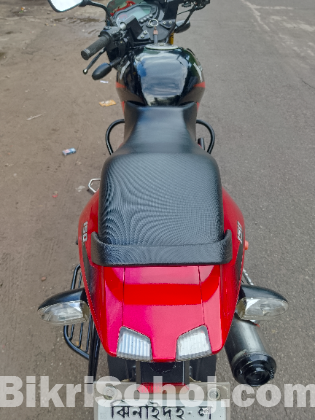 Pulser 150